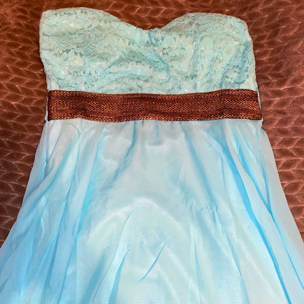 Strapless dress